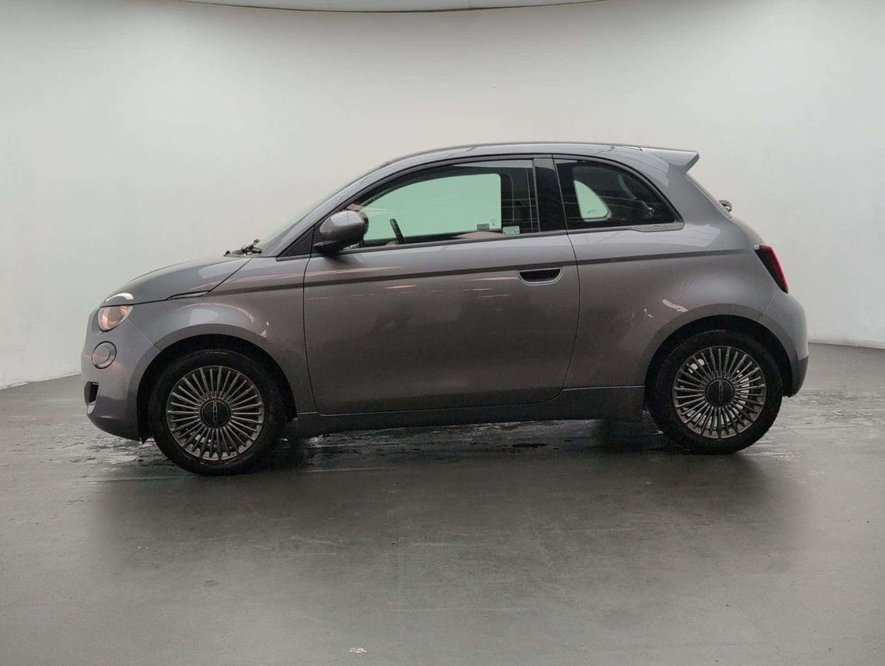 Fiat 500E 