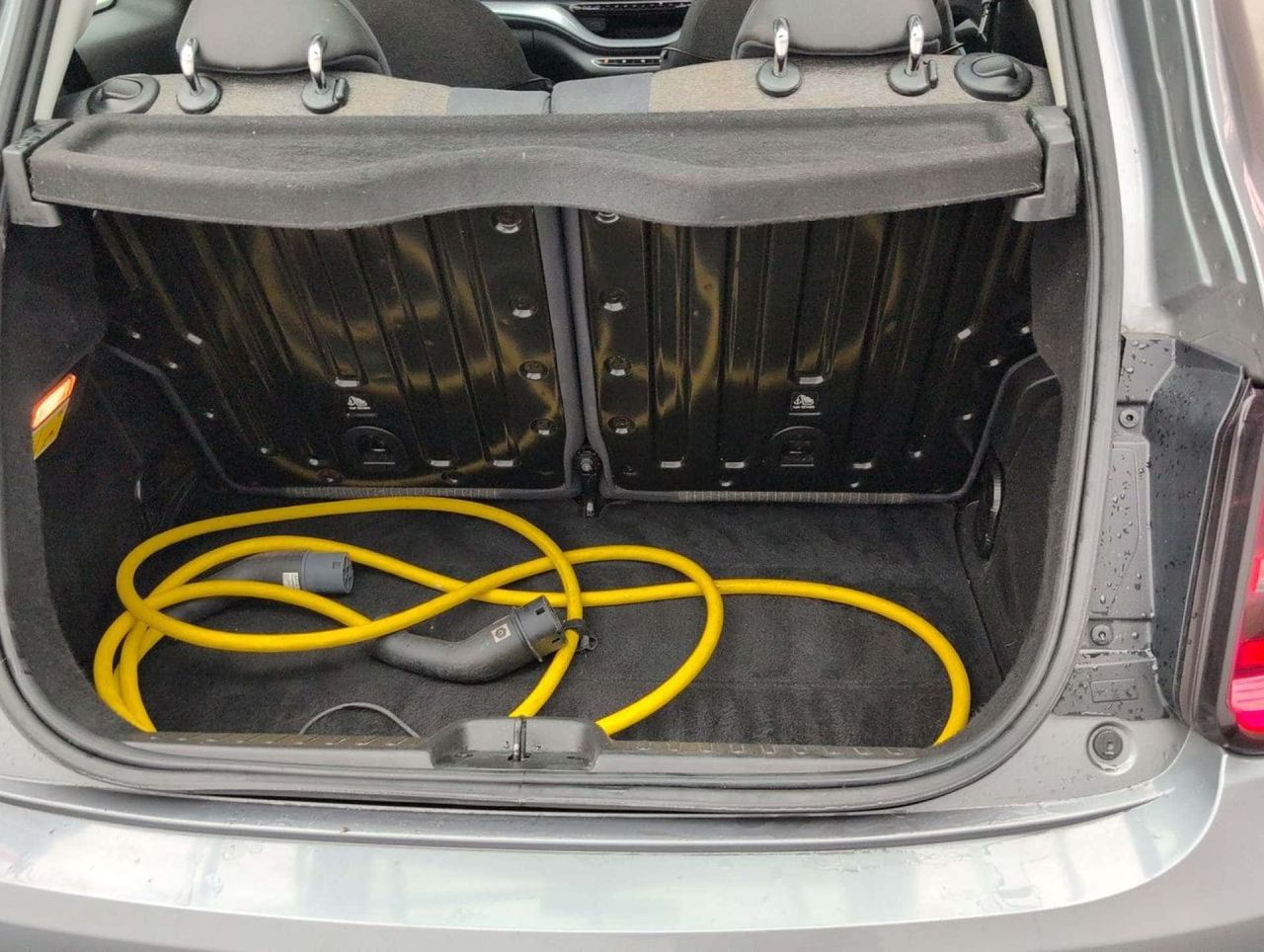 Fiat 500E 